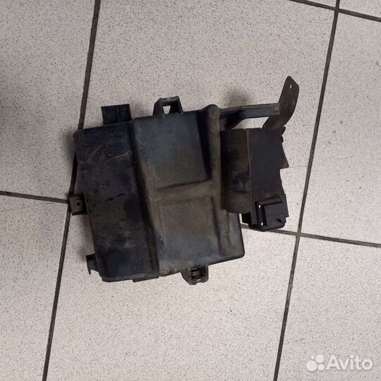 Короб акб Honda cbr 600 f3