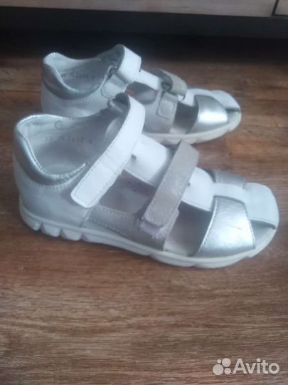 Босоножки для девочки