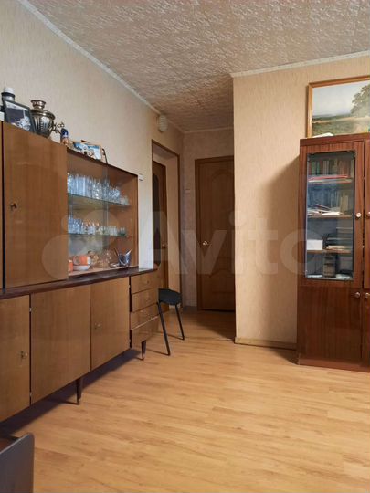 3-к. квартира, 56 м², 5/5 эт.