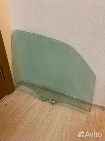 Стекло для Subaru Impreza 3