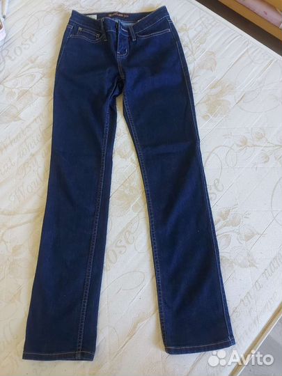 На девочку подростка