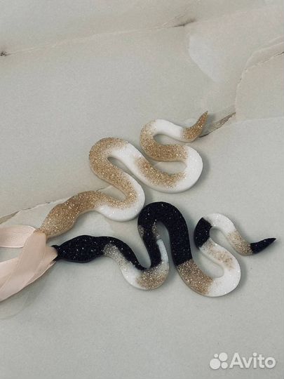 Новогодние игрушки из эпоксидной смолы