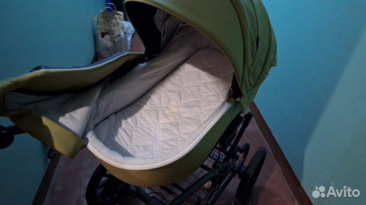 Коляска Rico Sigma Prestige 2 в 1, мобиль подарок