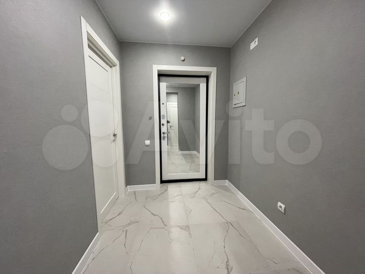 2-к. квартира, 71 м², 6/10 эт.