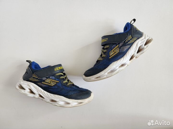 Кроссовки Skechers светящиеся р. 28,5