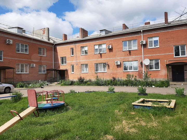 2-к. квартира, 48 м², 2/2 эт.