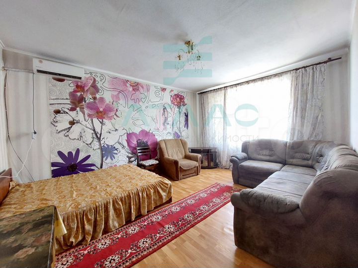 Дом 52,7 м² на участке 2 сот.