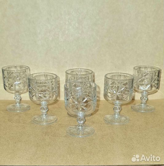 Хрустальные рюмки на ножке СССР