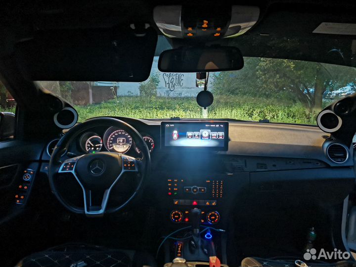 Экран Android Mercedes w204