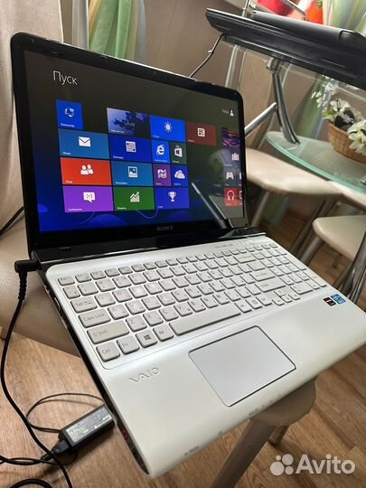 Sony Vaio Sve Core i5 3210m/6gb белый