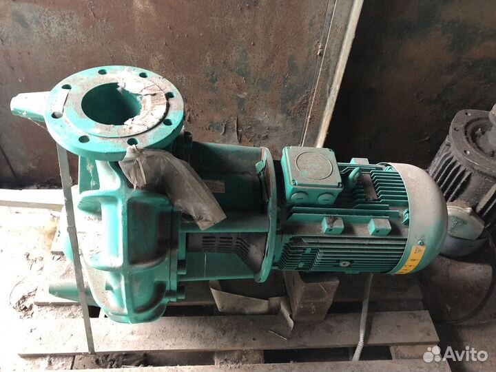 Циркуляционный насос Wilo IL 125/300-15/4