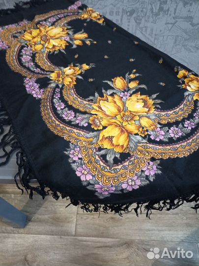 Павлопосадские платки, шали