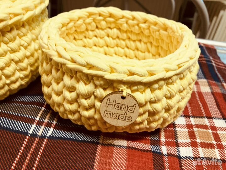 Корзина вязанная для вещей и различных мелочей