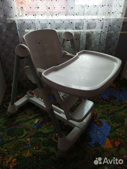 Стульчик для кормления peg perego