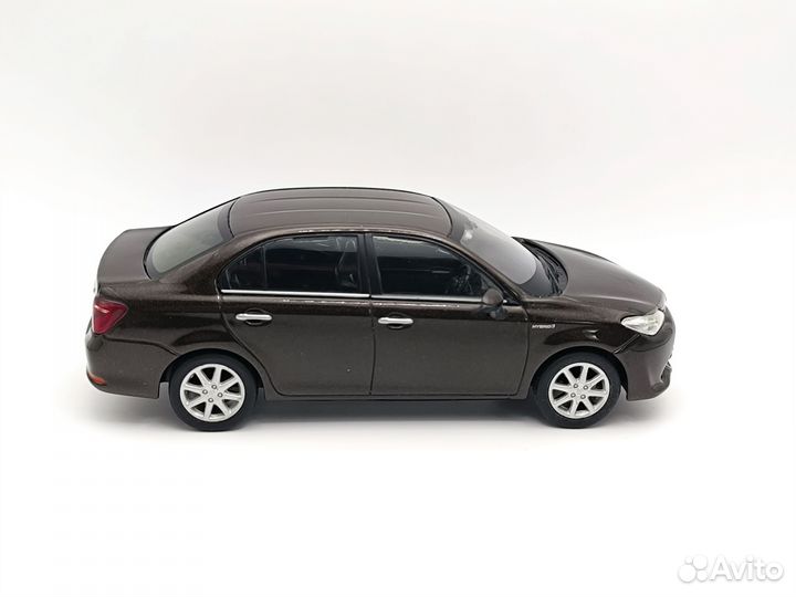 Toyota Corolla Axio, 1:30, в наличии