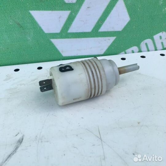 Насос омывателя Фольксваген Пассат Б3