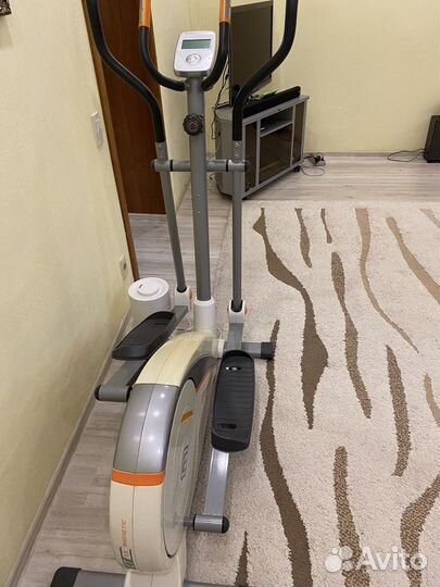 Эллиптический тренажер