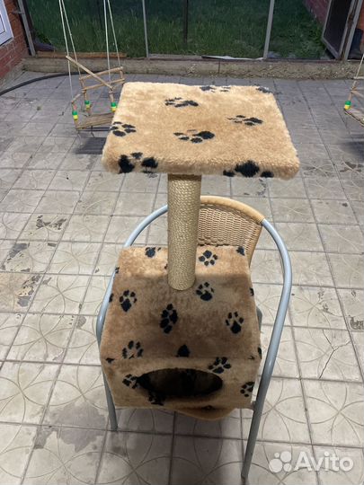 Ногтеточка с домиком для кошек