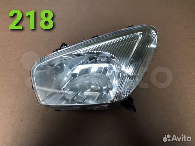 Фара левая на Toyota RAV4 2002 (218)