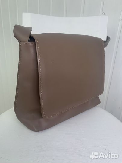 Сумки кожаные женские