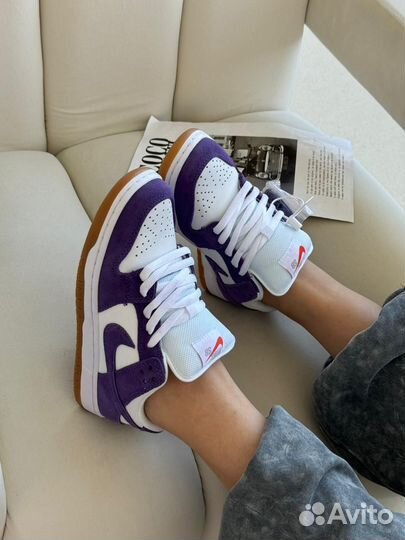 Женские Кеды Nike Dunk Low SB 'Purple Suede'