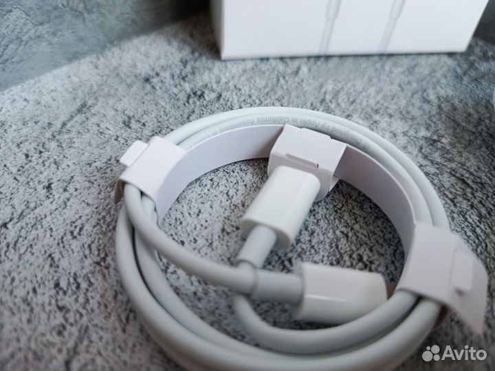 Зарядное устройство на iPhone 25w