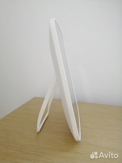 Зеркало косметическое с подсветкой AMI004w