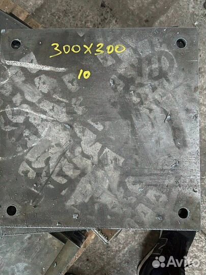 Стальные пластины