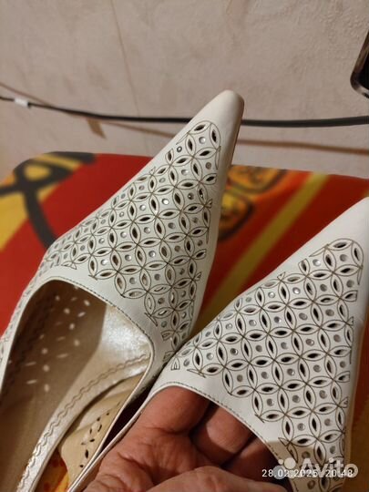 Босоножки женские 40 размер