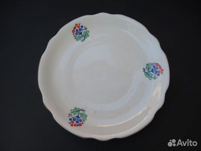 Большое фарфоровое блюдо коростень СССР