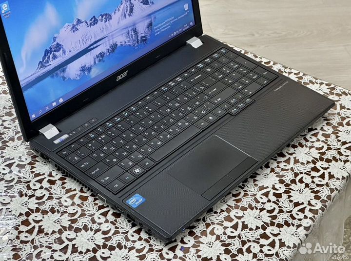 Быстрый ноут Acer 15.6' Core i5/8g озу/SSD