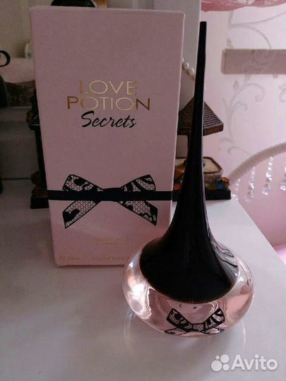 Парфюмерная вода Love potion secret's Орифлейм