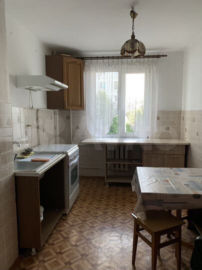 4-к. квартира, 76,5 м², 4/10 эт.