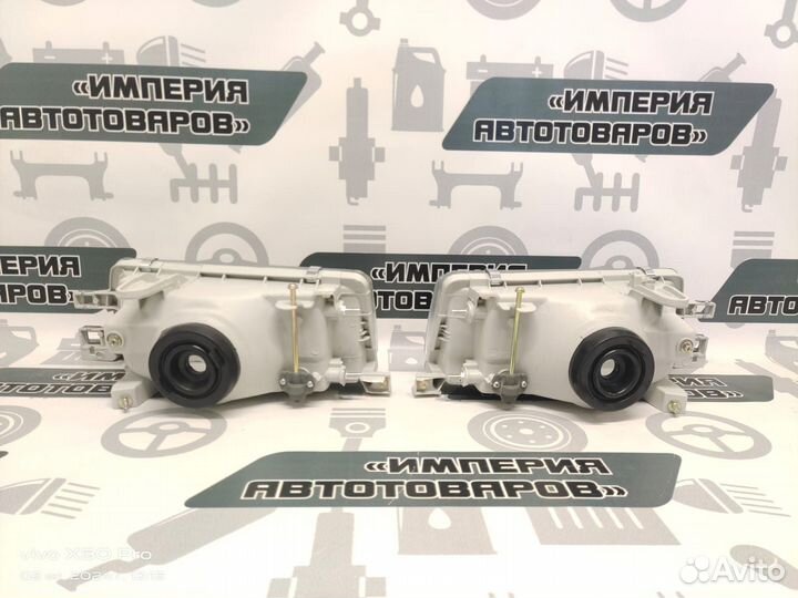 Фара toyota corolla 1887-1992