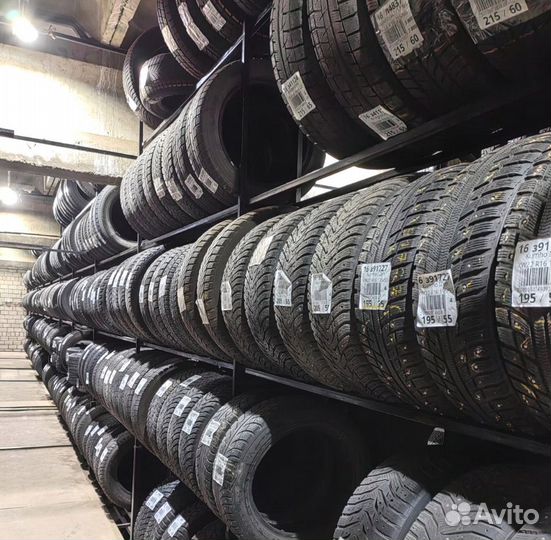 Bridgestone Blizzak VRX 215/60 R16 95M