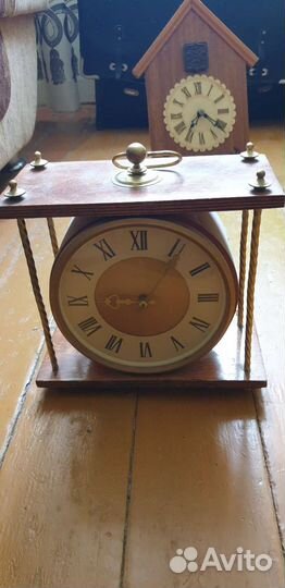Часы настольные