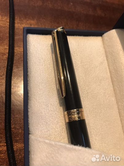 Перьевая ручка Waterman