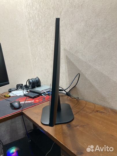 27'' IPS Монитор AOC / 75 Герц