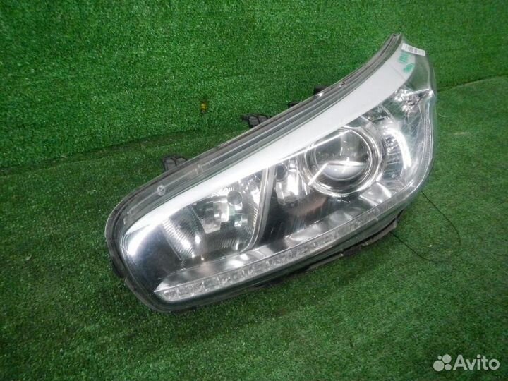 Фара левая Kia Ceed