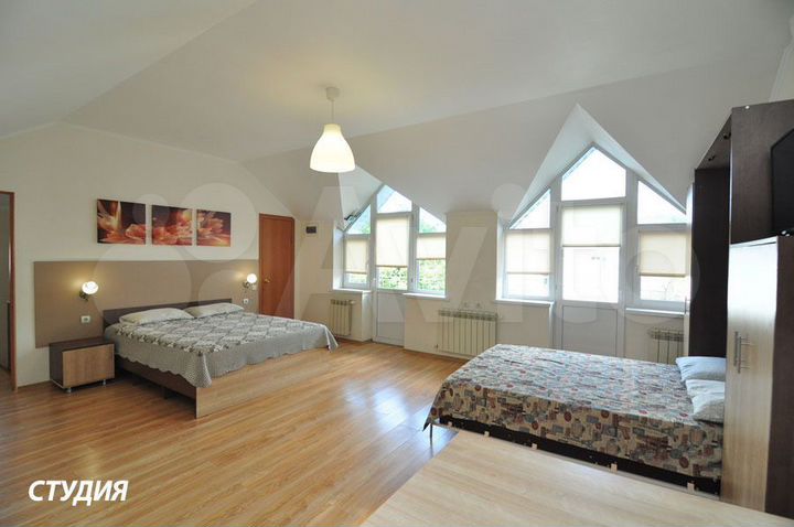 Комната 20 м² в 4-к., 1/3 эт.