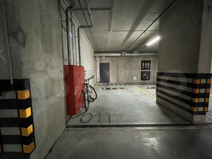 Машиноместо, 17 м²