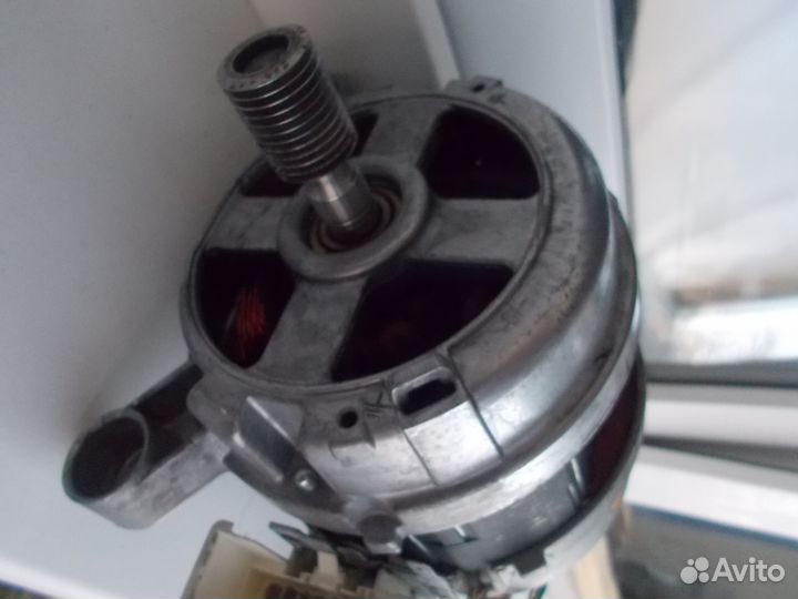 Мотор стиральной машины Electrolux EWS10400-10470