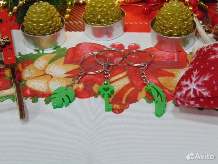 Брелок из эпоксидной смолы