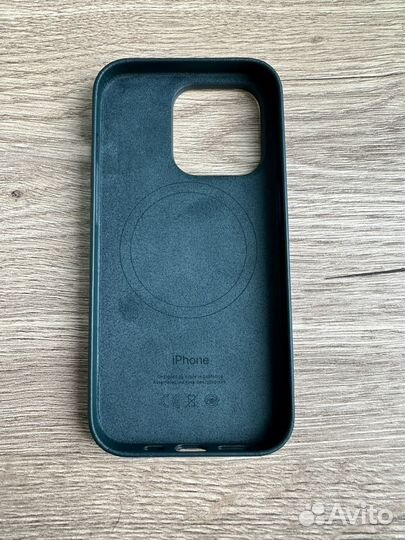 Кожанный чехол для iPhone 14 pro