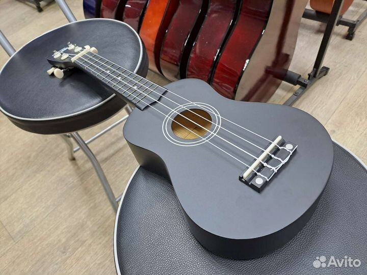 Укулеле сопрано чёрная матовая