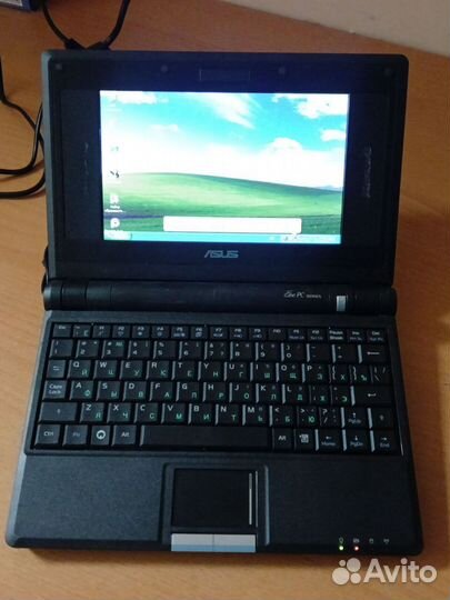 Нетбук Asus 700