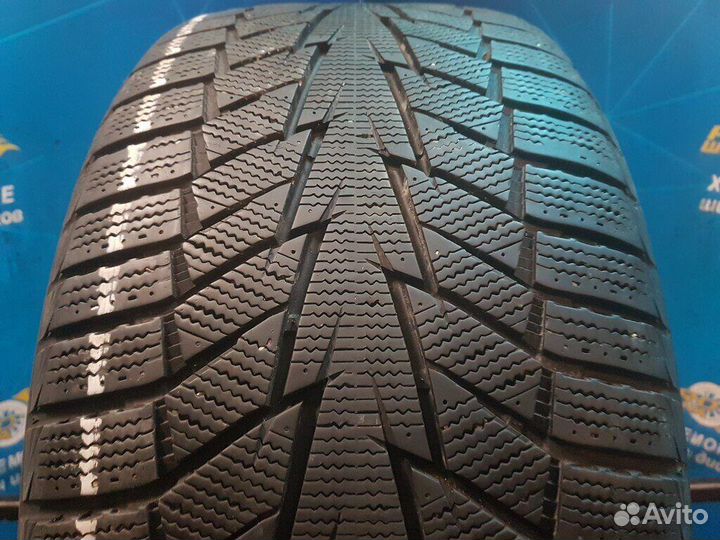 Hankook Winter I'Cept iZ 2 W616 255/35 R19