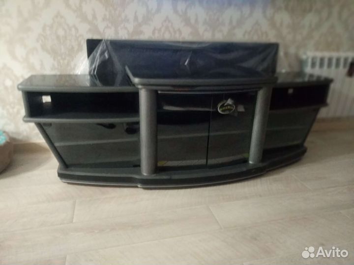 Шкаф под телевизор