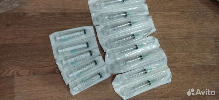 Шприц одноразовый 10 мл