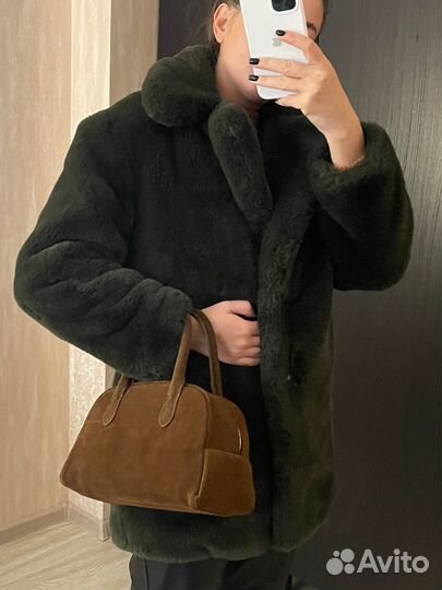 Шуба из искусственного меха средней длины mango